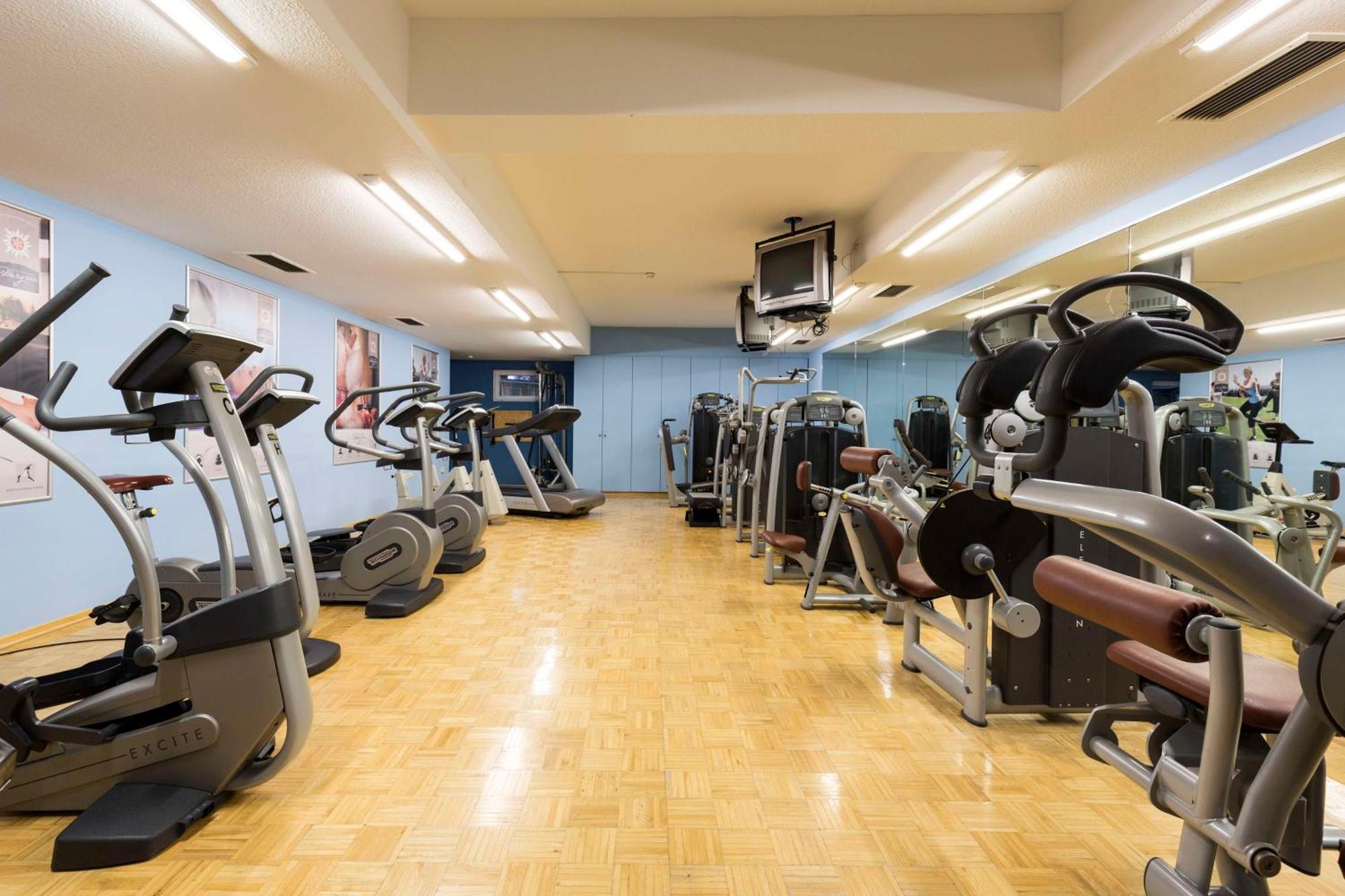 Wellness-& Nationapark Hotel Schliffkopf, Bwsc Baiersbronn Bagian luar foto