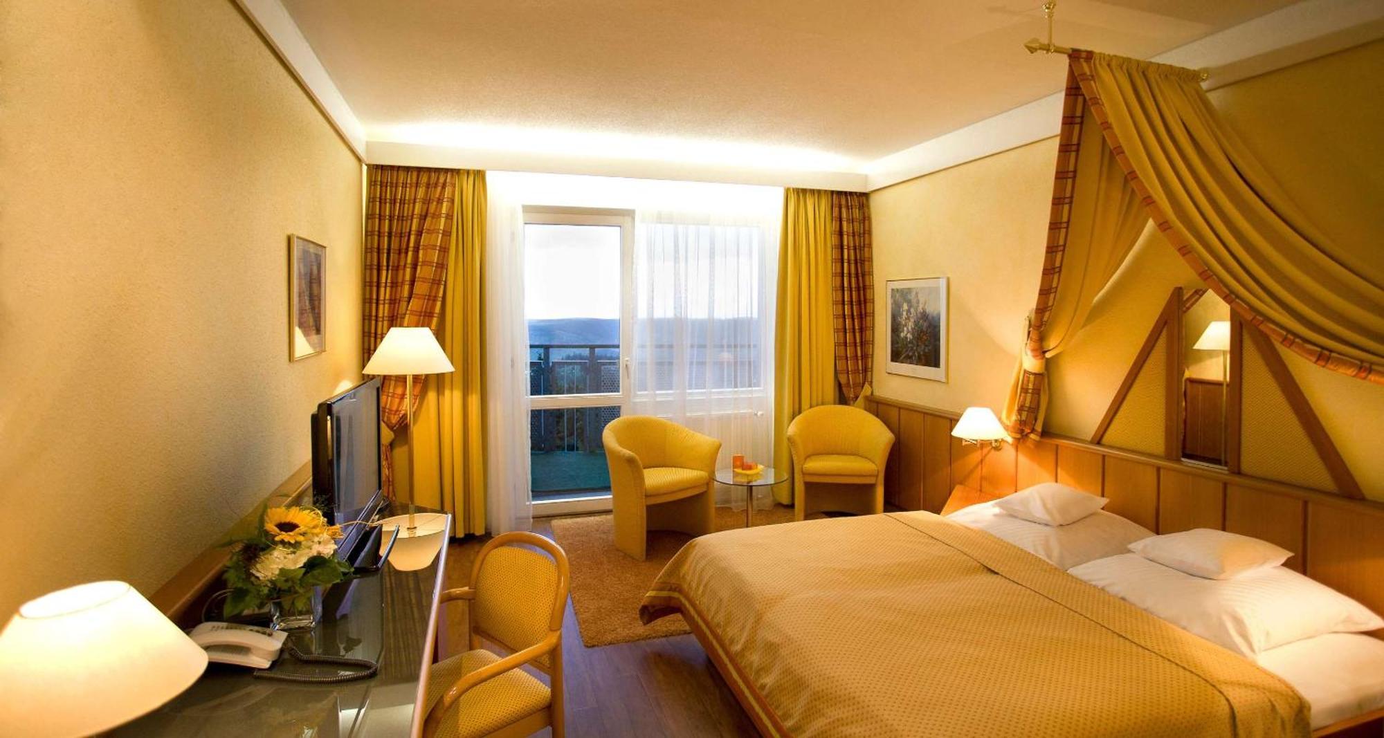 Wellness-& Nationapark Hotel Schliffkopf, Bwsc Baiersbronn Bagian luar foto